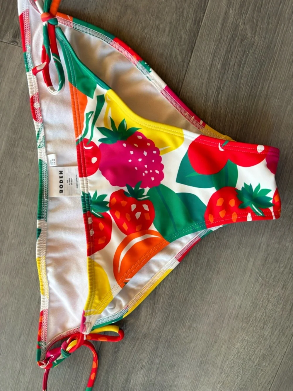 Boden size 4 Symi String Bikini Bottoms-Multi, Summer Fruits - Picture 2 of 5